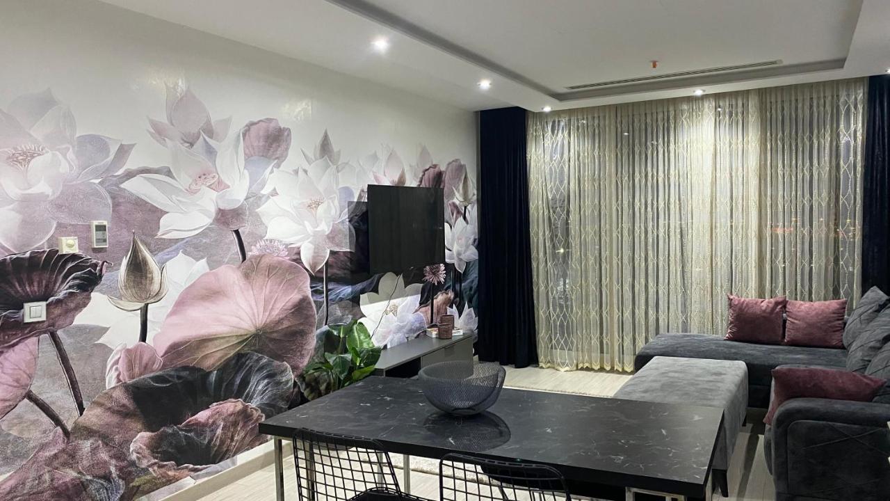 Luxury 2 Room Suite Apartment With Seaview In Center 이스탄불 외부 사진